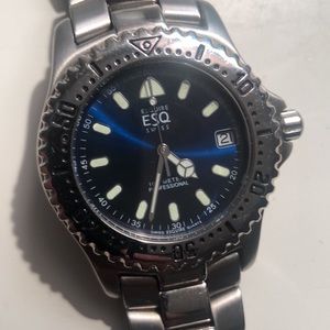 ESQ professional dive watch